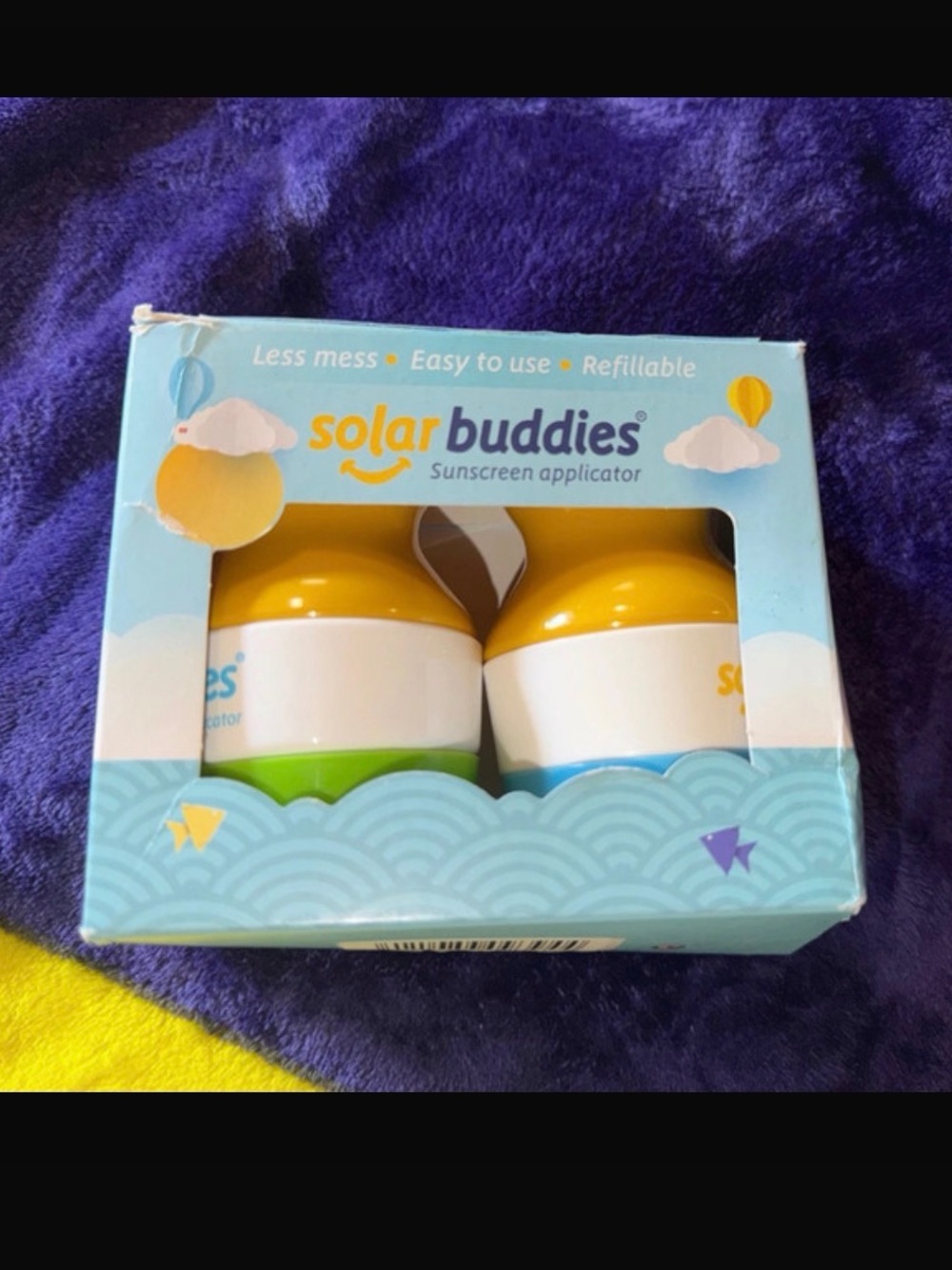 Kids Sunscreen Applicator Duo in Yellow, White, Green, Blue